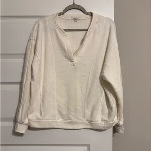Z Supply Women's V-Neck Cream Sweater